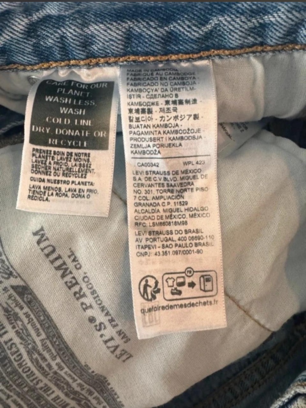 Levi’s 501 90s in rare Light wash - Picture 7 of 8